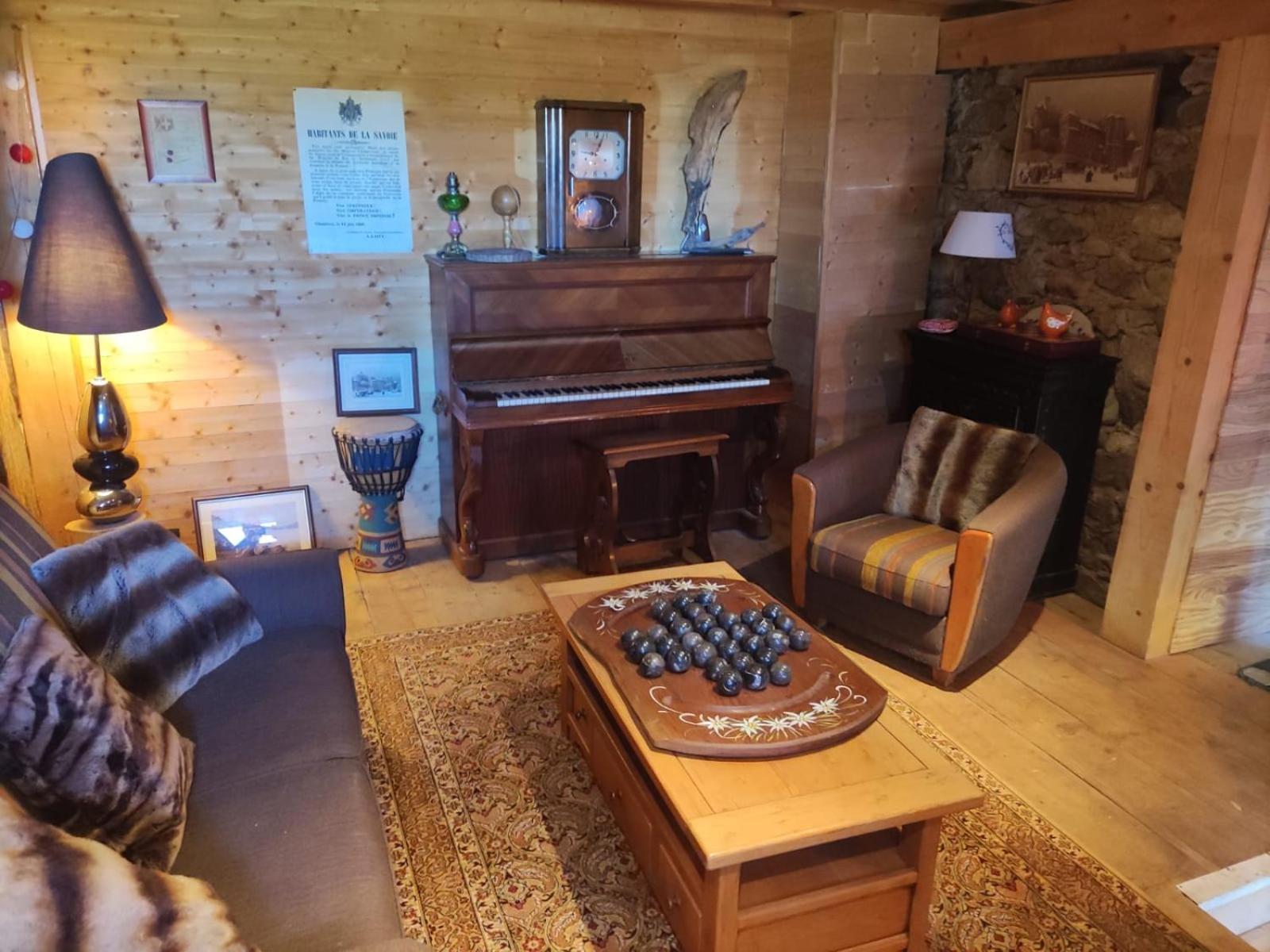 La Chambre Nature Chez Les Garcons Saint-Paul-sur-Yenne Extérieur photo
